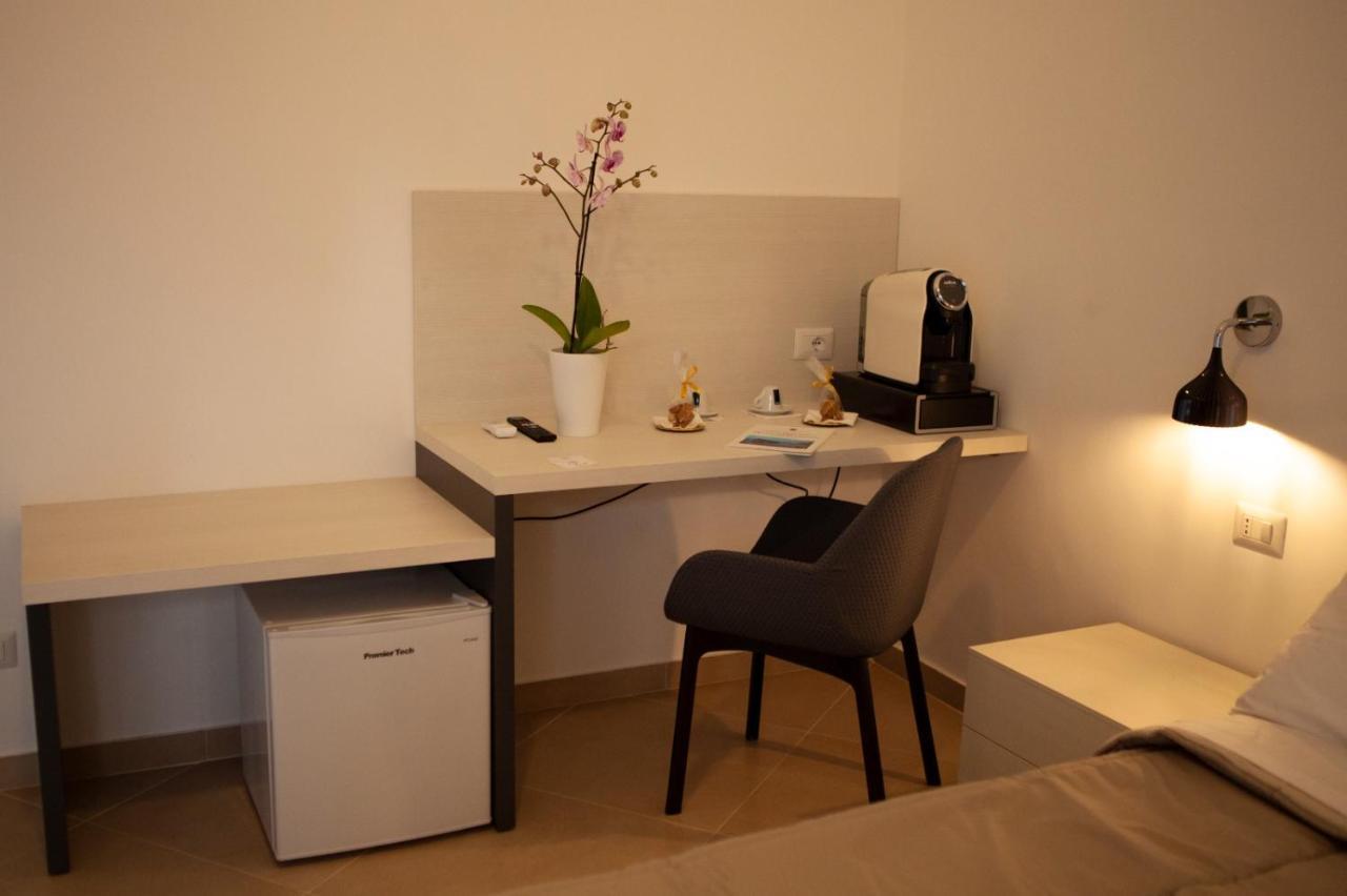 Casapaola B&B Rooms アチレアーレ エクステリア 写真